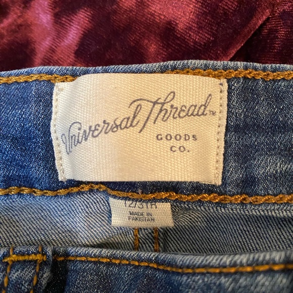 universal thread jeans size 12 - Picture 2 of 2